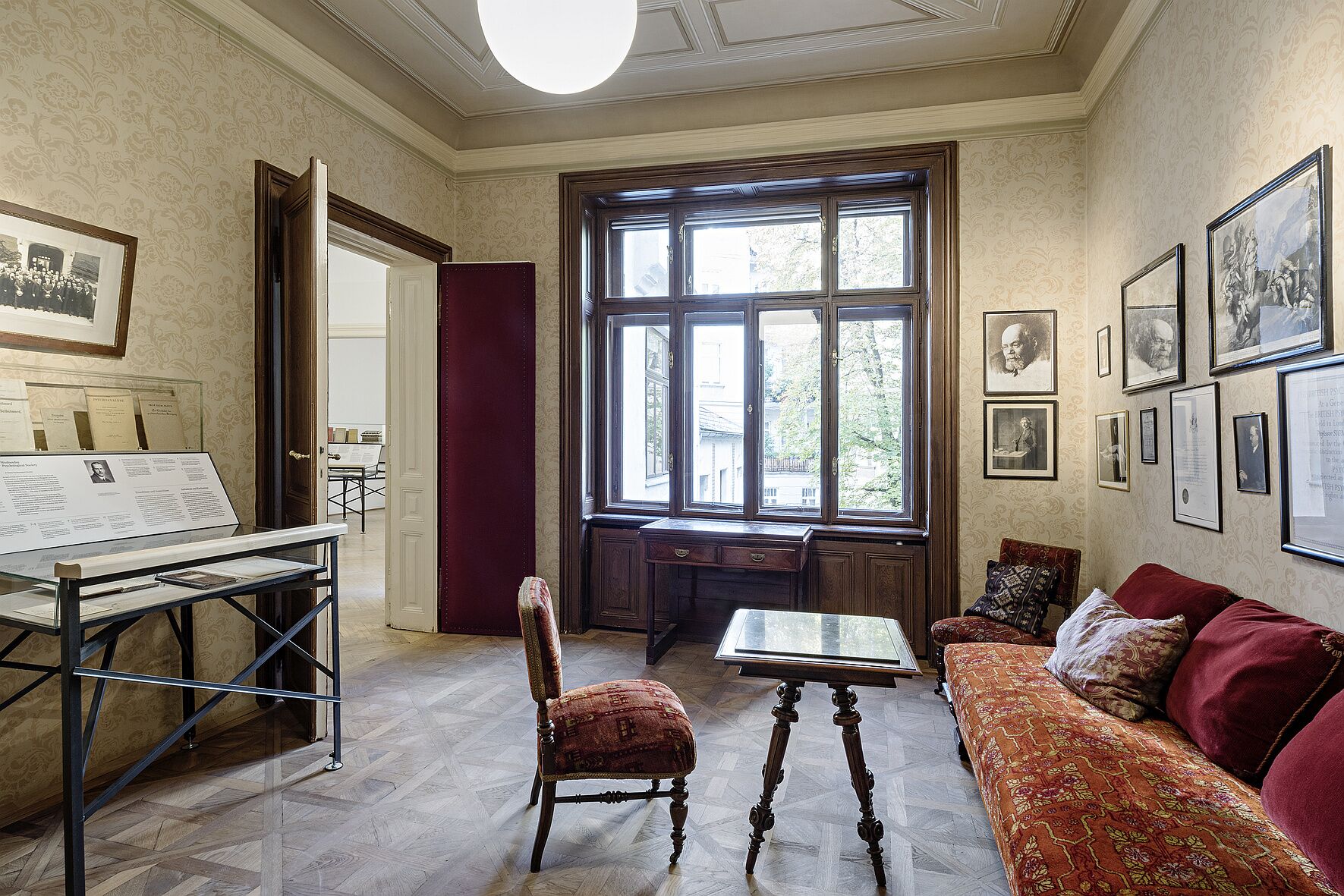 Wartezimmer im Sigmund Freud Museum (c) Hertha Hurnaus, Sigmund Freud Privatstiftung Wartezimmer im Sigmund Freud Museum (c) Hertha Hurnaus, Sigmund Freud Privatstiftung
