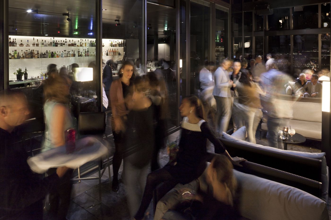 Die Lounge am höchsten Turm von Wien 