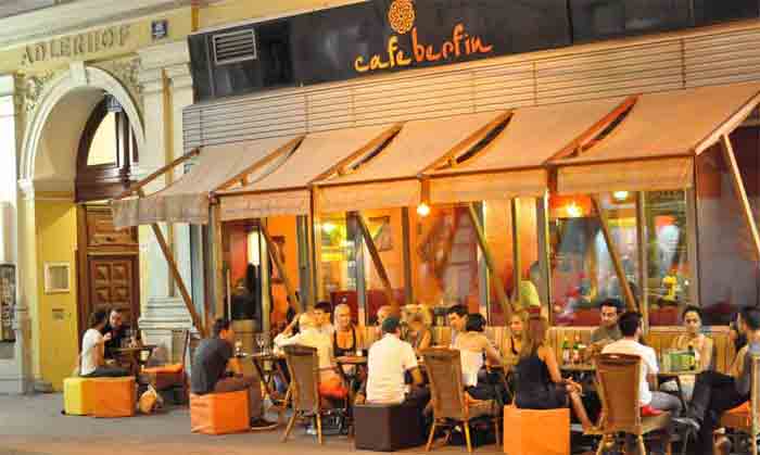 Gutes Essen und Shisha im Cafe Berfin